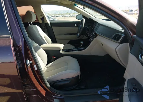 2018 Kia Optima Lx z USA, uszkodzony, nr VIN 5XXGT4L3XJG217364